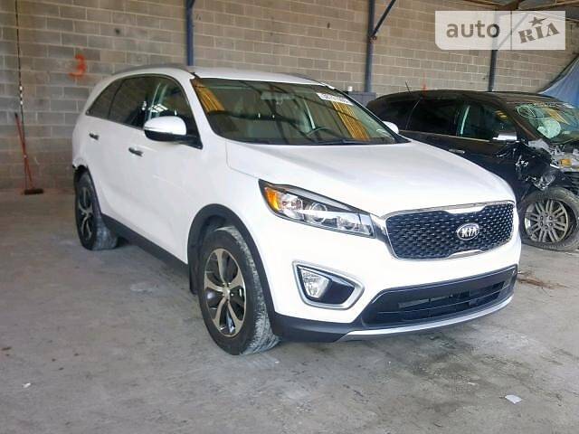 Позашляховик / Кросовер Kia Sorento 2016 в Києві