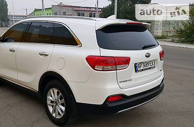 Позашляховик / Кросовер Kia Sorento 2015 в Києві