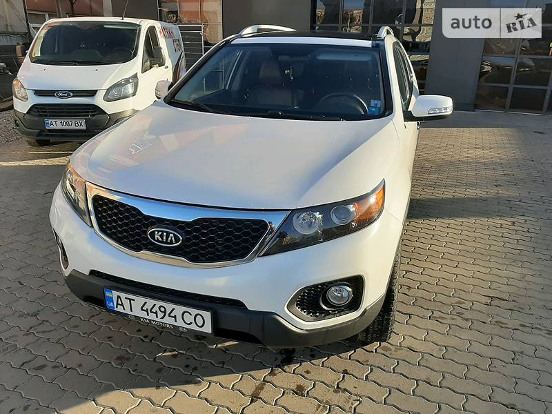 Позашляховик / Кросовер Kia Sorento 2010 в Калуші