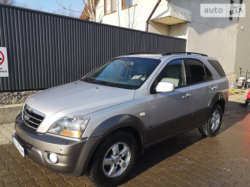 Позашляховик / Кросовер Kia Sorento 2006 в Чернівцях фото 6 Позашляховик / Кросовер Kia Sorento 2006 в Чернівцях
