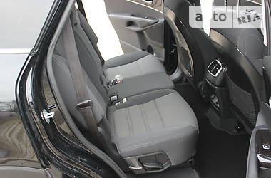 Позашляховик / Кросовер Kia Sorento 2016 в 