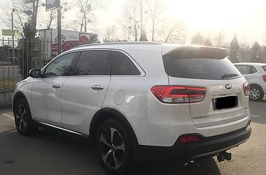 Позашляховик / Кросовер Kia Sorento 2016 в 