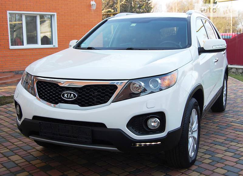 Позашляховик / Кросовер Kia Sorento 2011 в Умані