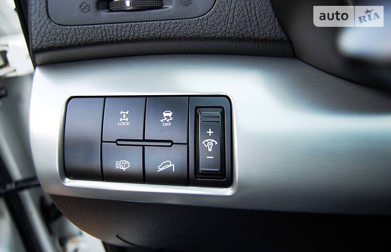 Позашляховик / Кросовер Kia Sorento 2011 в Умані