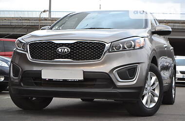 Позашляховик / Кросовер Kia Sorento 2015 в 