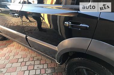 Позашляховик / Кросовер Kia Sorento 2005 в 
