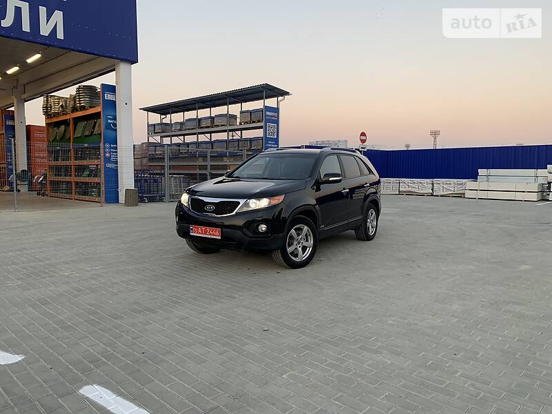 Позашляховик / Кросовер Kia Sorento 2010 в Івано-Франківську