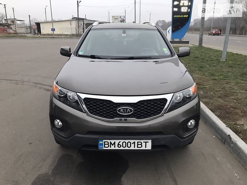 Позашляховик / Кросовер Kia Sorento 2009 в 