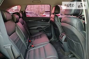 Позашляховик / Кросовер Kia Sorento 2016 в 