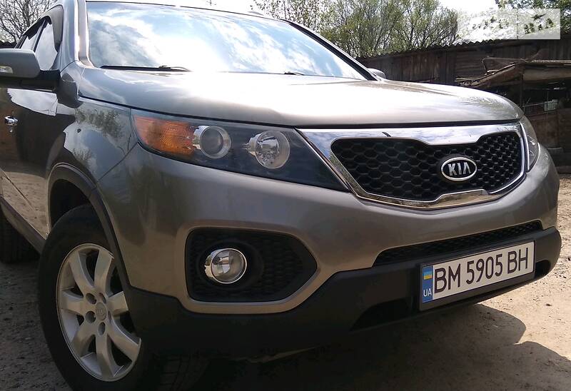 Позашляховик / Кросовер Kia Sorento 2011 в Ромнах