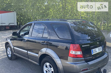 Внедорожник / Кроссовер Kia Sorento 2004 в Черновцах