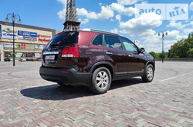 Внедорожник / Кроссовер Kia Sorento 2012 в Харькове