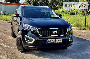 Позашляховик / Кросовер Kia Sorento 2016 в Києві