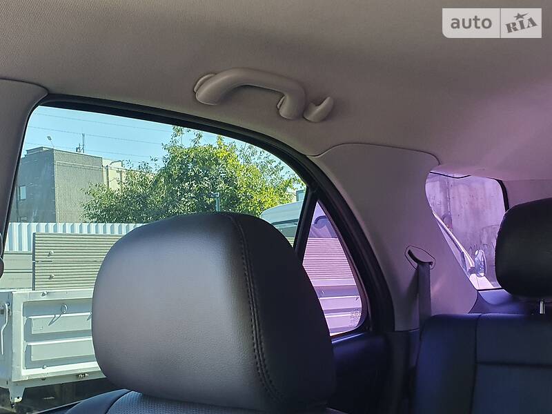 Позашляховик / Кросовер Kia Sorento 2009 в Києві