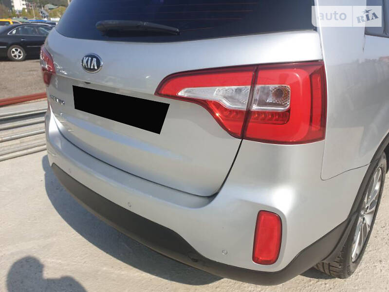 Позашляховик / Кросовер Kia Sorento 2013 в Одесі