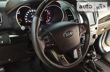 Внедорожник / Кроссовер Kia Sorento 2013 в Киеве