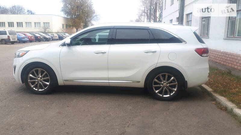 Внедорожник / Кроссовер Kia Sorento 2015 в Харькове