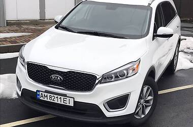 Позашляховик / Кросовер Kia Sorento 2017 в Житомирі