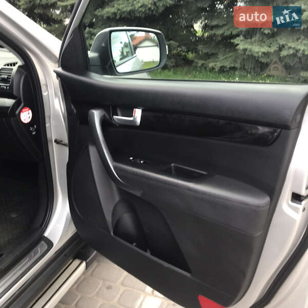 Внедорожник / Кроссовер Kia Sorento 2013 в Ивано-Франковске