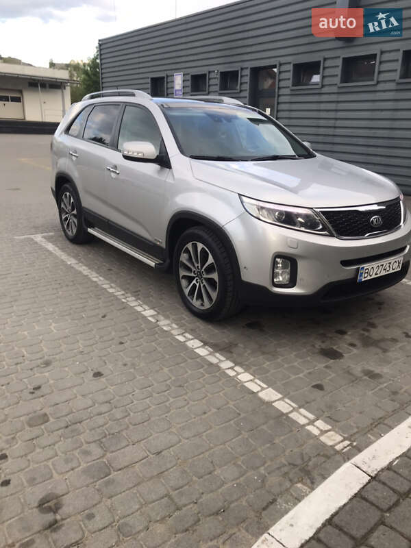 Внедорожник / Кроссовер Kia Sorento 2013 в Ивано-Франковске