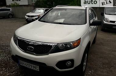 Позашляховик / Кросовер Kia Sorento 2011 в Покровську