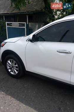 Внедорожник / Кроссовер Kia Sorento 2017 в 