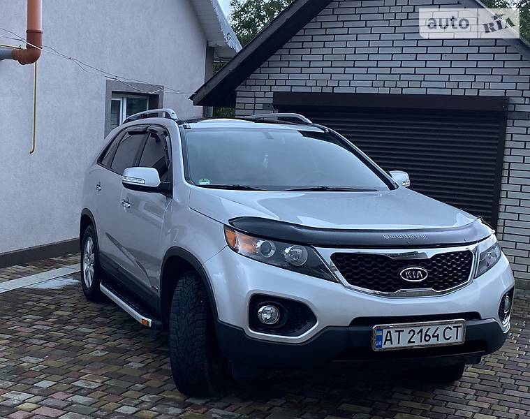 Внедорожник / Кроссовер Kia Sorento 2010 в 