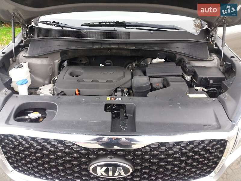 Внедорожник / Кроссовер Kia Sorento 2015 в Черкассах