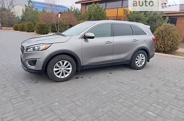 Внедорожник / Кроссовер Kia Sorento 2017 в 