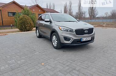 Внедорожник / Кроссовер Kia Sorento 2017 в 
