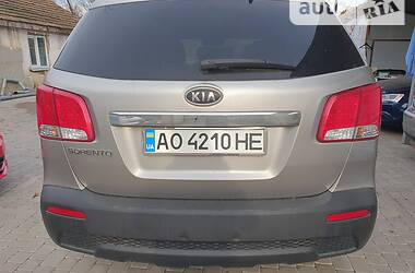 Универсал Kia Sorento 2012 в Мукачево