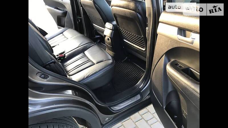 Внедорожник / Кроссовер Kia Sorento 2010 в Ужгороде фото 5 Внедорожник / Кроссовер Kia Sorento 2010 в Ужгороде