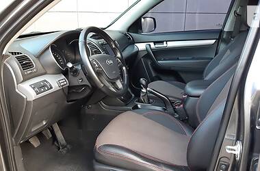 Внедорожник / Кроссовер Kia Sorento 2012 в Кривом Роге