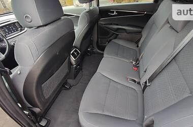 Внедорожник / Кроссовер Kia Sorento 2017 в 
