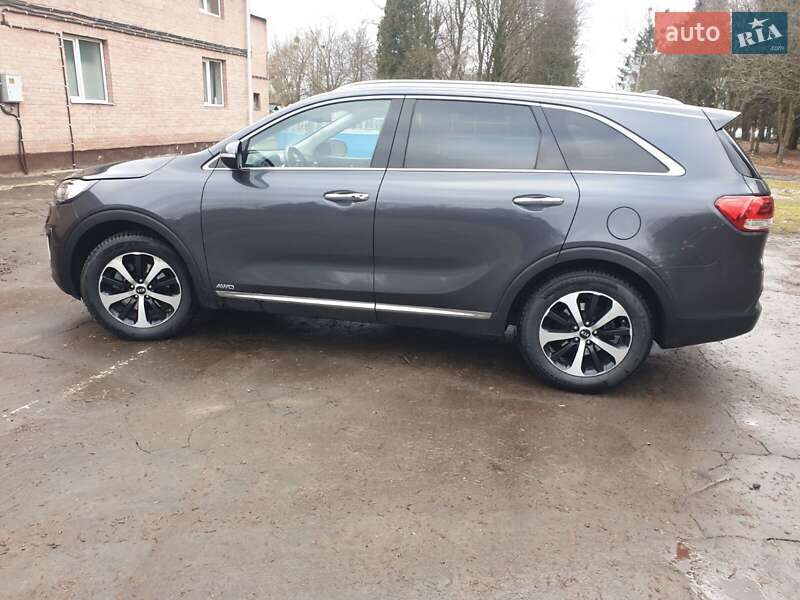 Внедорожник / Кроссовер Kia Sorento 2016 в Луцке