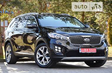 Внедорожник / Кроссовер Kia Sorento 2017 в Дрогобыче