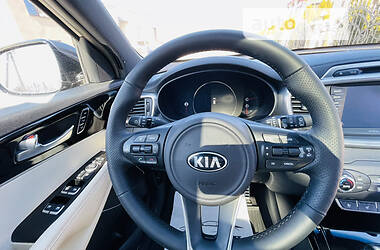 Внедорожник / Кроссовер Kia Sorento 2015 в Ивано-Франковске