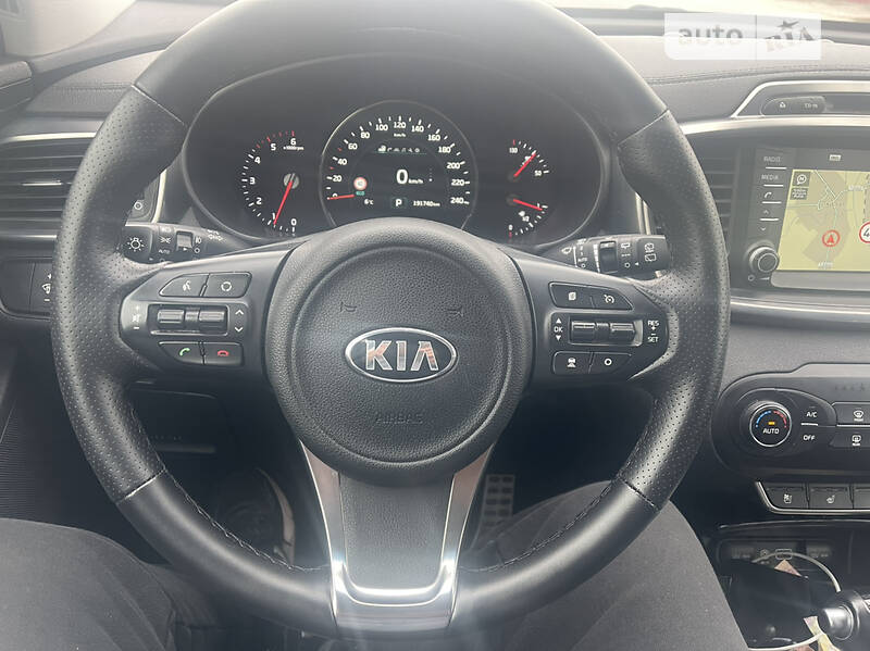 Внедорожник / Кроссовер Kia Sorento 2016 в Тернополе