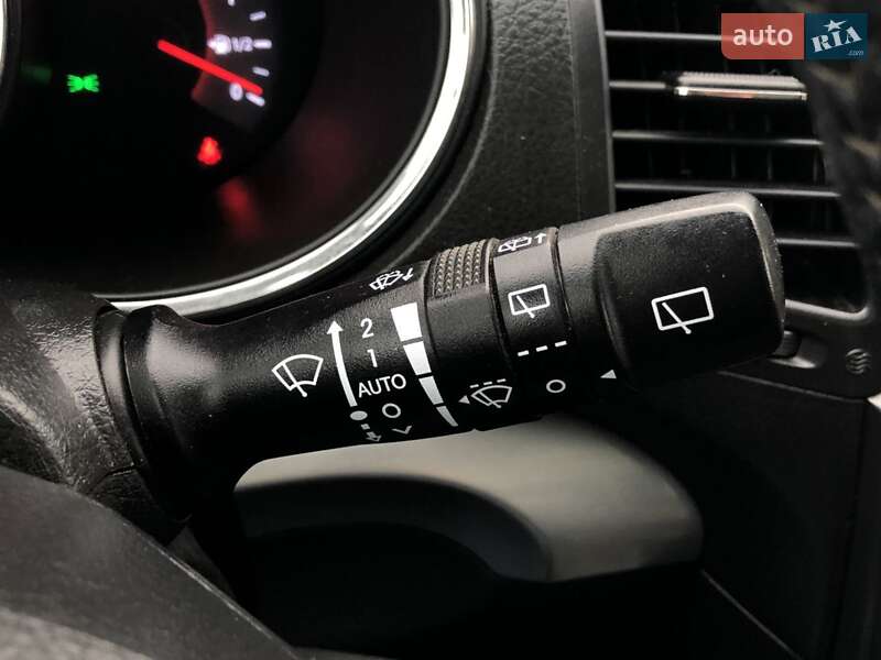 Внедорожник / Кроссовер Kia Sorento 2010 в Калуше