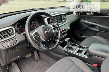 Внедорожник / Кроссовер Kia Sorento 2019 в 