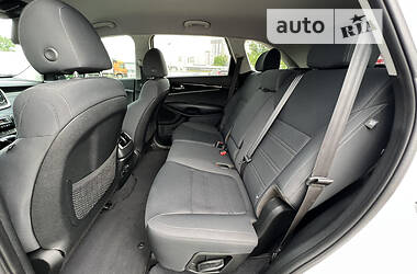 Внедорожник / Кроссовер Kia Sorento 2019 в 