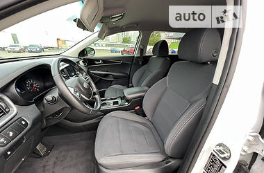 Внедорожник / Кроссовер Kia Sorento 2019 в 