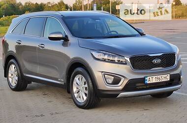 Внедорожник / Кроссовер Kia Sorento 2017 в 