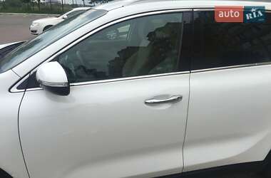 Позашляховик / Кросовер Kia Sorento 2015 в Києві