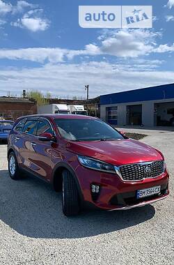 Внедорожник / Кроссовер Kia Sorento 2018 в 