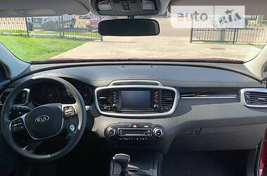 Внедорожник / Кроссовер Kia Sorento 2018 в 
