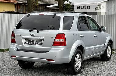 Внедорожник / Кроссовер Kia Sorento 2008 в 