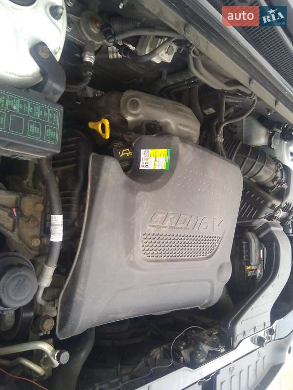 Позашляховик / Кросовер Kia Sorento 2011 в Рівному фото 17 Позашляховик / Кросовер Kia Sorento 2011 в Рівному