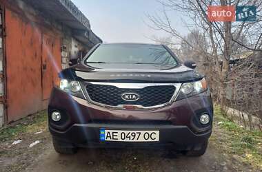 Внедорожник / Кроссовер Kia Sorento 2011 в Каменском