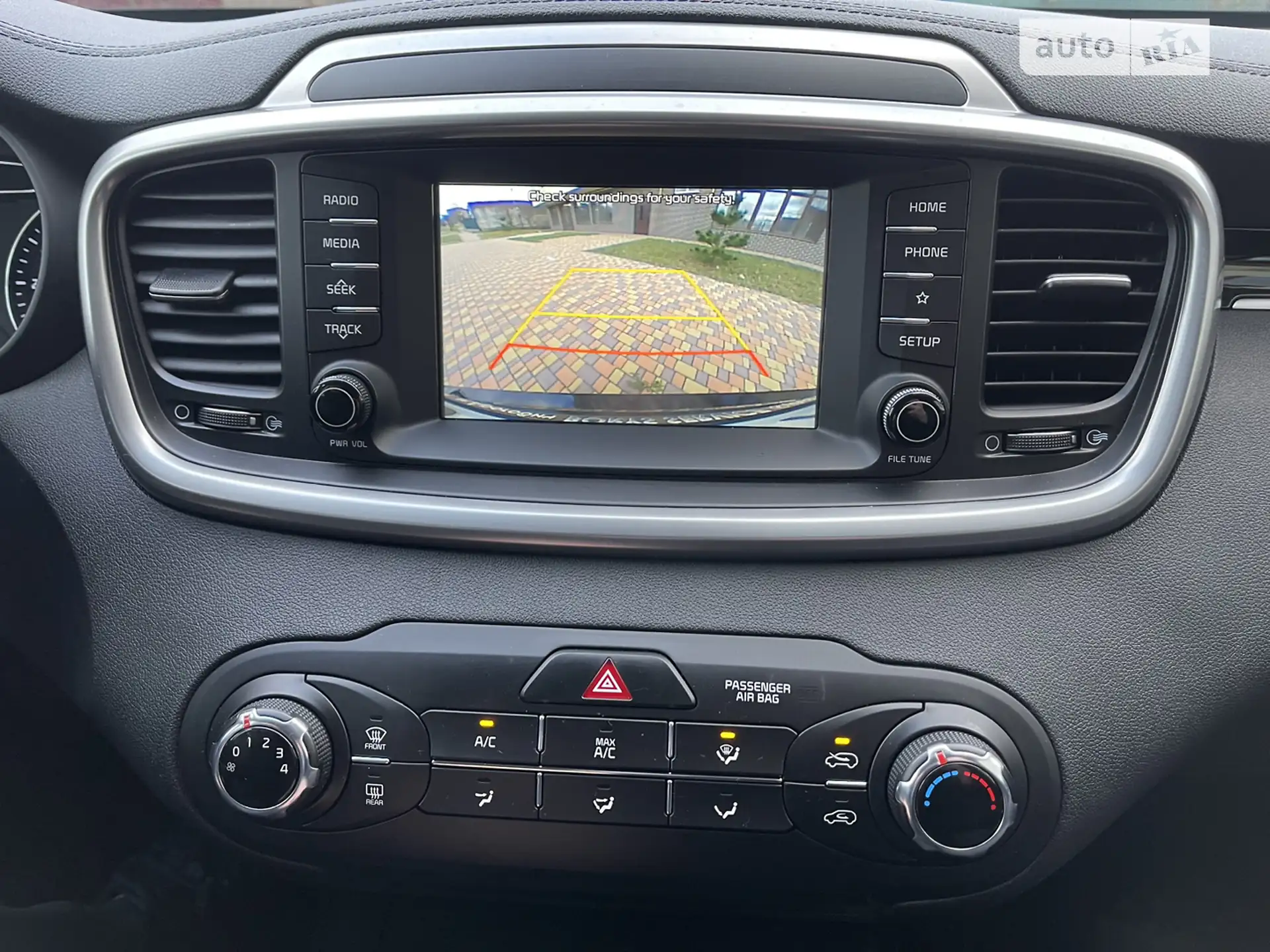2019 Kia Sorento - мініатюра 32
